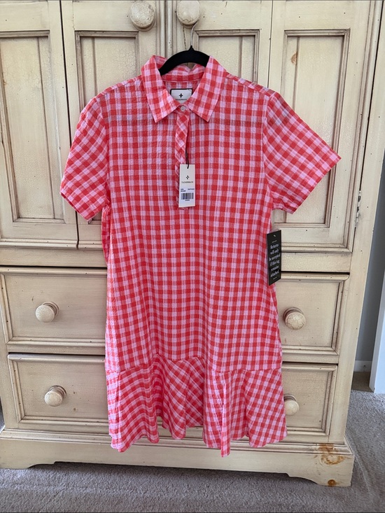 Tuckernuck Dresses & Skirts - Tuckernuck Pink and White Gingham Short-Sleeve Shirt Dress